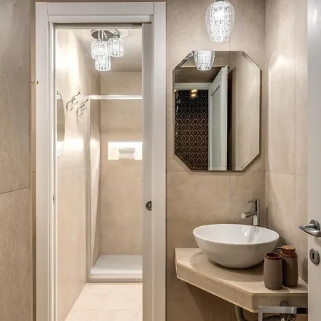 White Miracle 罗马